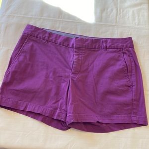 Banana Republic Stretch shorts size 8 with 5 in inseam.
